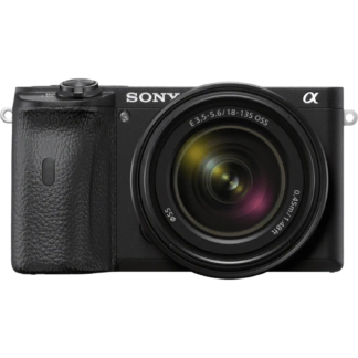 Sony A6600 с обектив 18-135mm f/3.5-5.6