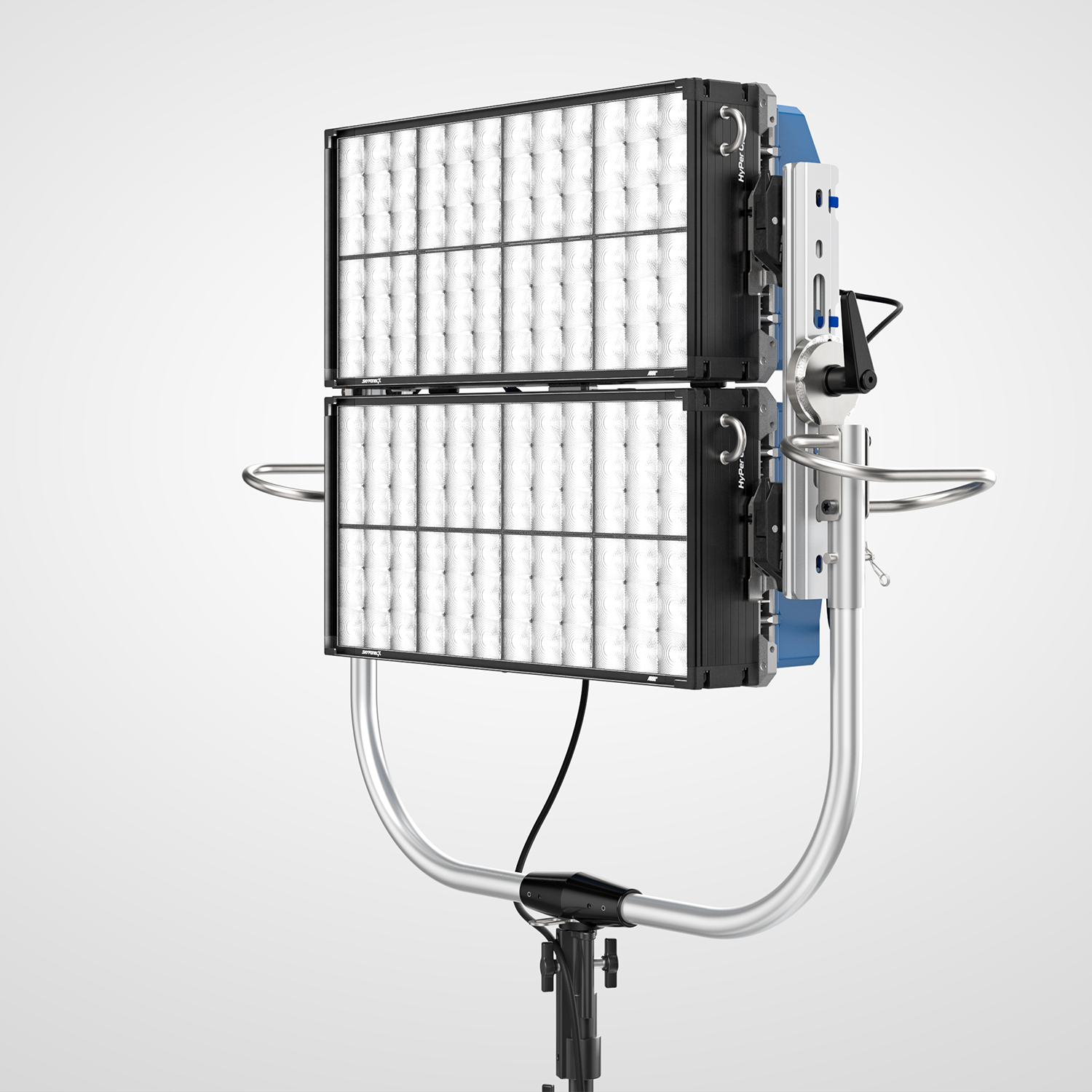 ARRI SkyPanel X22 с мека и остра дифузия